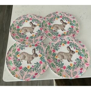 NWOT Tahari Home Bunny Rabbit Placemats Foral Round Heavy Braid Set of 4